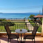 Τηλεμαχος Apartments Hotel
