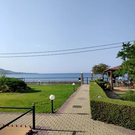 Szálloda τηλεμαχος 3*